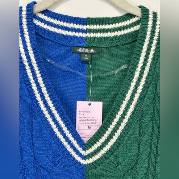 Wild fable Oversized Color Block V Neck Cable Knit Sweater Vest Medium - Picture 5 of 10